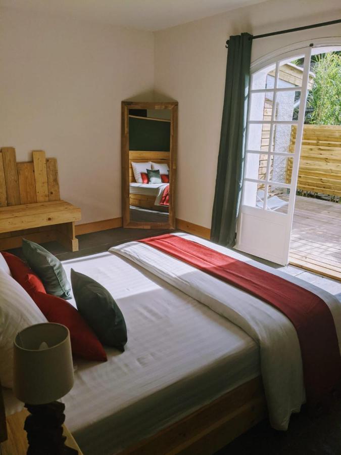 La Tour D'Ugo Hotel Cavanac Kültér fotó
