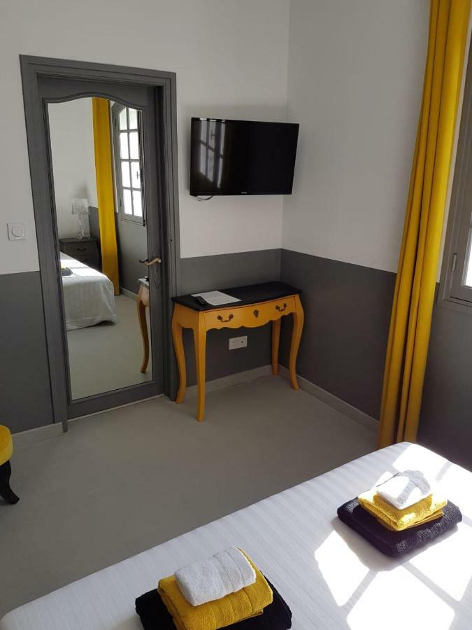 La Tour D'Ugo Hotel Cavanac Kültér fotó